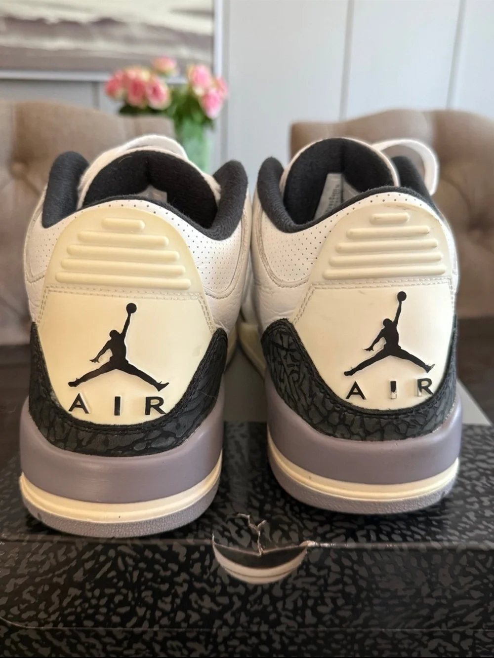 Air Jordan 3 Retro Cement Grey. Men’s 10.5. pre-owned, worn.